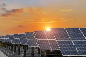 Prima Cea Mai Mare Centrală Solară Din Lume Este Pe Cale Să Se Închidă: A Costat 2,2 Miliarde De Dolari În California Și A Fost Mortală Pentru Fauna Sălbatică